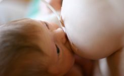 Brustnahes Zufüttern – eine kluge Alternative